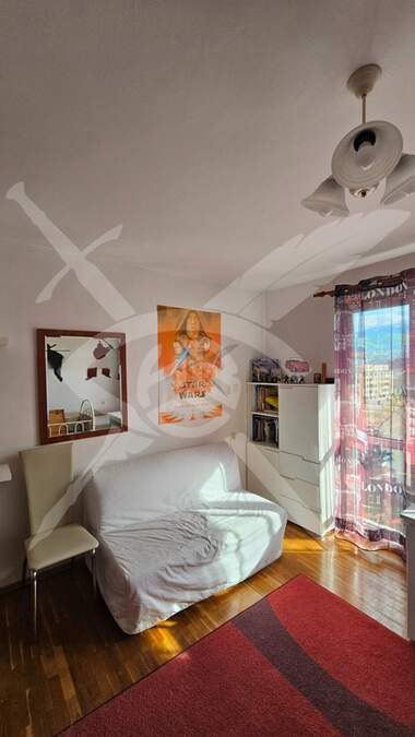 Închiriere - Apartament în Musagenița,  Sofia