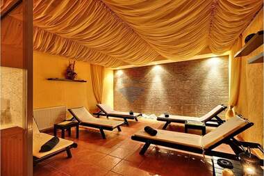 For sale - Hotel in Razlog,  Blagoevgrad