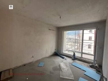Verkauf - Wohnung in Malinowa Dolina,  Sovia