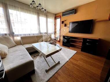 Închiriere - Apartament în Ovcea Kupel,  Sofia