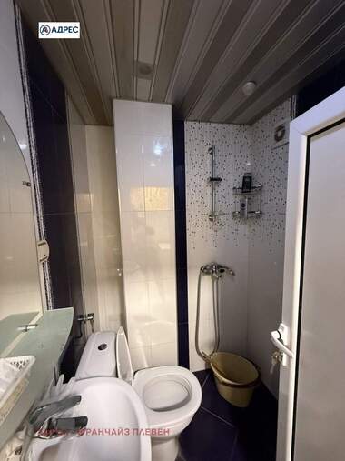 Închiriere - Apartament în Wider Center,  Pleven