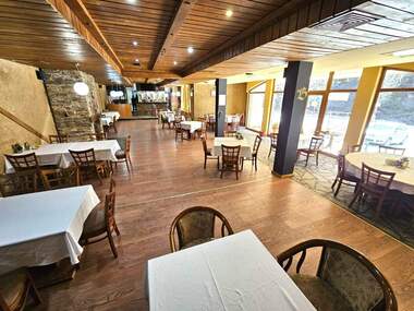 Vânzare - Hotel în Devin,  Smolian