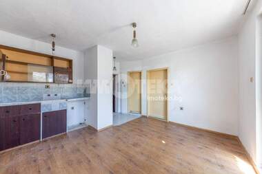 Verkauf - Wohnung in Liatno kino Trakia,  Warna