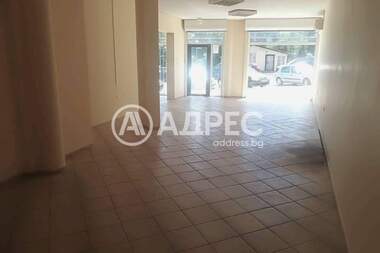 Ενοίκιο - Κατάστημα σε ЖП Гара,  Варна