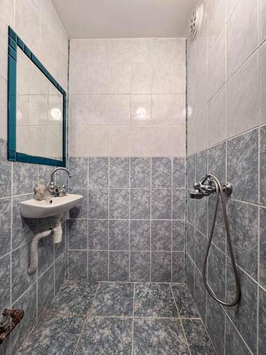 Продажба - Апартамент в Дружба 3,  Русе