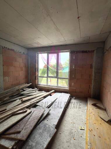 For sale - Apartment in Vazrajdane 3,  Varna