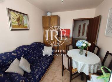 For sale - Apartment in Kolhozen pazar,  Varna