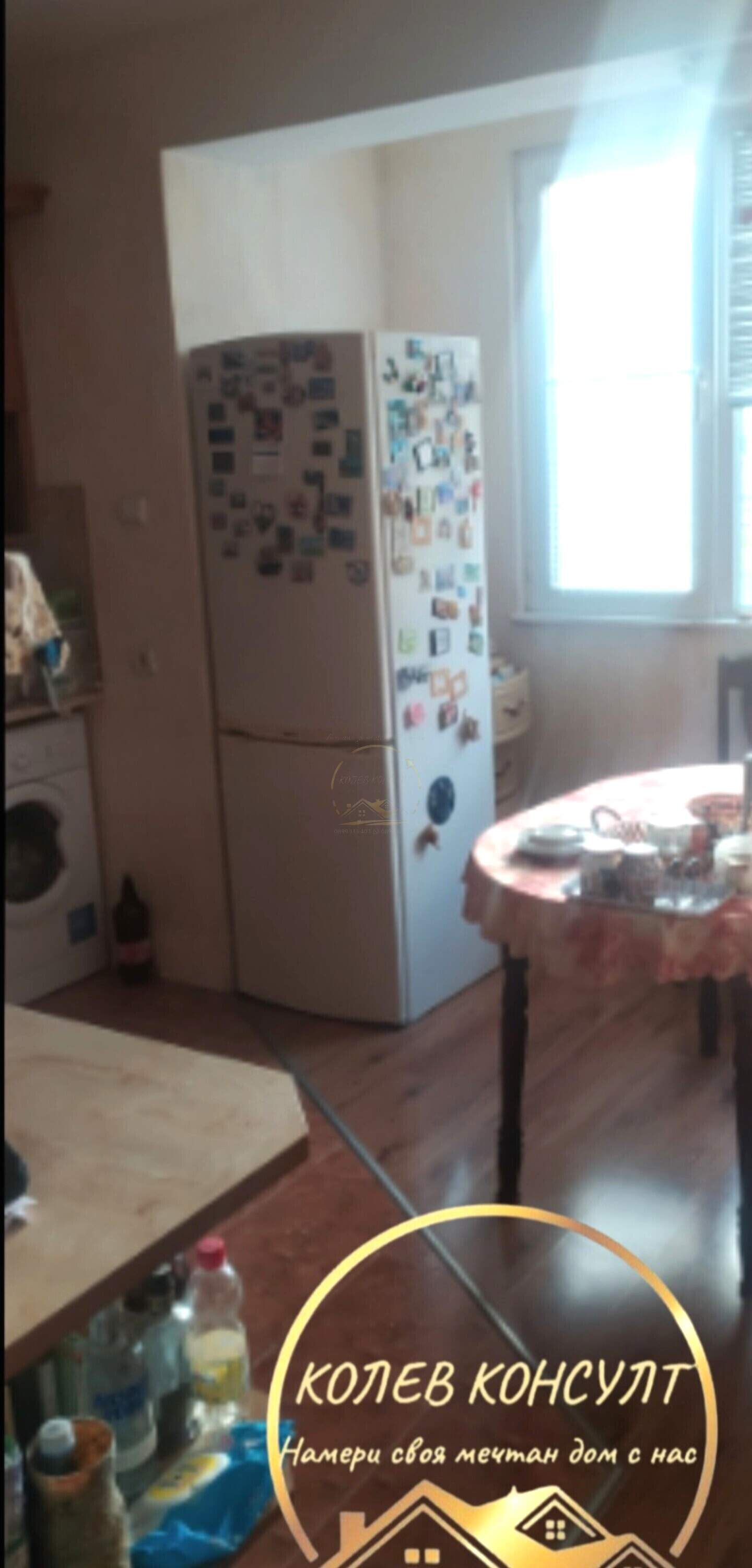 Тристаен Апартамент в Дружба 1, Хасково – снимка 2