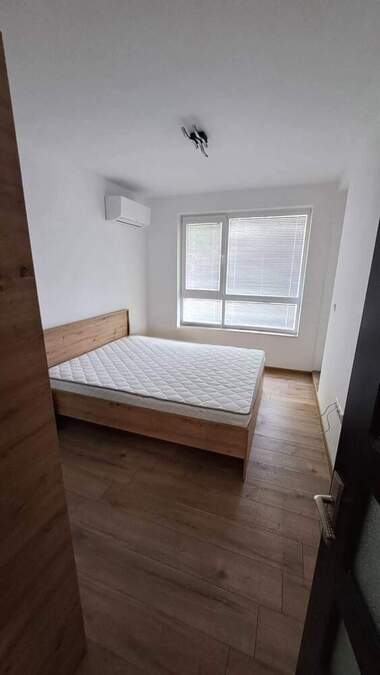 Miete - Wohnung in Izgrew,  Burgas