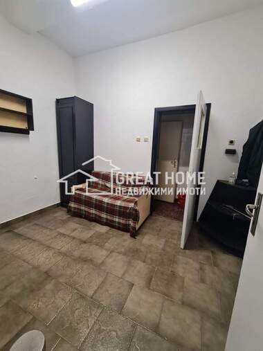 For rent - Store in Centar,  Targovishte