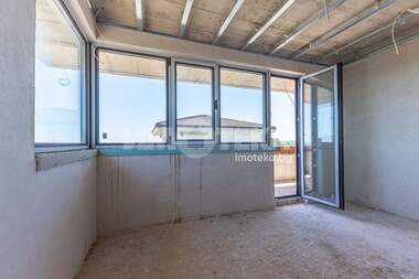 For sale - House in Priseltsi,  Varna