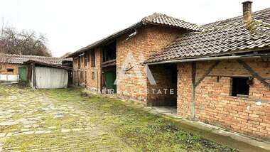 For sale - House in Gulianci,  Pleven