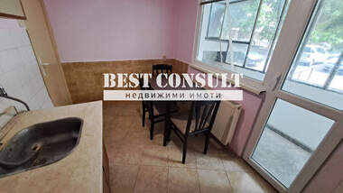 Închiriere - Apartament în Zdraveț,  Ruse