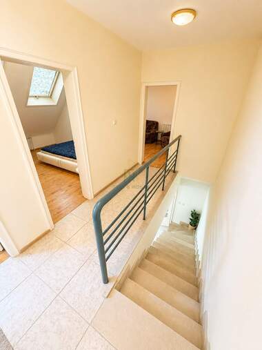 Vânzare - Apartament în Sportna zala,  Varna