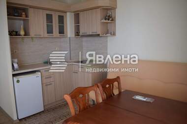 Продажба - Апартамент в Царево,  Бургас