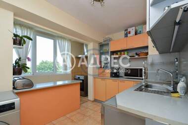 Vânzare - Apartament în Slaveîkov,  Burgas