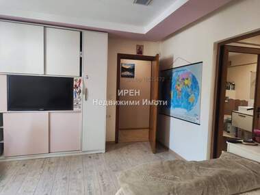 Verkauf - Wohnung in Zentar,  Iambol