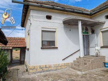 Vânzare - Casă în Staroselți,  Pleven