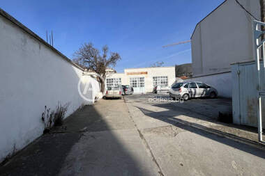 Satış - Otoservizi/Endustriyel tesisler/Depo yeri olarak Centar,  Sliven