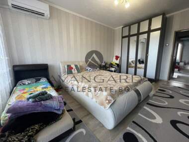 For sale - Apartment in Kiuchuk Parij,  Plovdiv