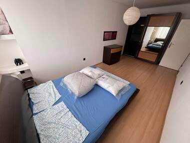 Miete - Wohnung in Zentar,  Burgas