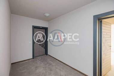 Vânzare - Apartament în Vladislavovo,  Varna