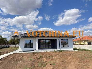 Vânzare - Casă în Sokolovo,  Dobrice