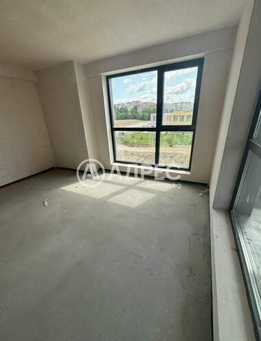 Satış - Apartman olarak Kartala,  Veliko Tarnovo