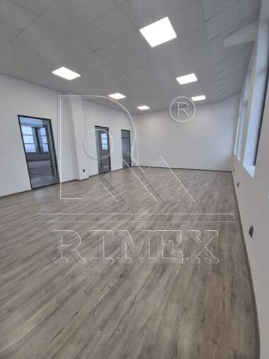 For rent - Office in Industrialna zona-Iug,  Plovdiv