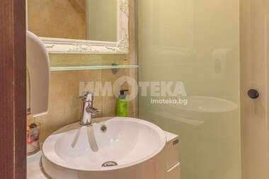 Продажба - Апартамент в Гранд Мол,  Варна
