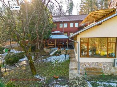 For sale - Hotel in Velchevo,  Lovech