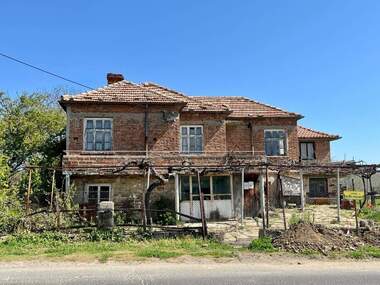 For sale - House in Banya,  Burgas