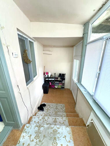 For sale - House in Iuper,  Razgrad