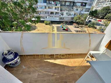 Kira - Apartman olarak Liatno kino Trakia,  Varna