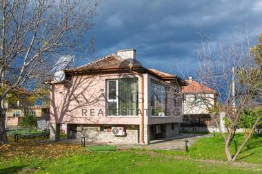 For sale - House in Orizari,  Plovdiv