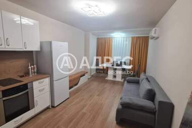 Închiriere - Apartament în Kamenița 2,  Plovdiv