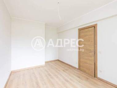 Продажба - Апартамент във Виница,  Варна