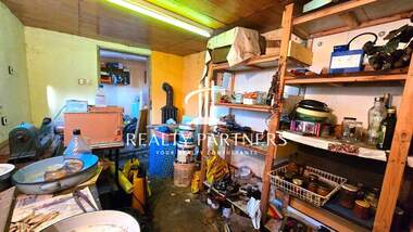 For sale - House in Rudnichar,  Pernik