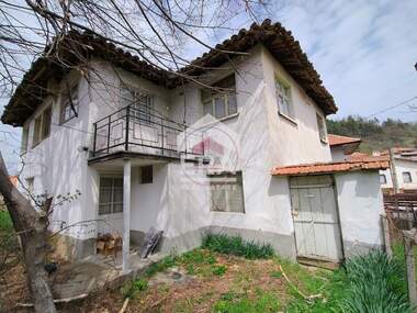 For sale - House in Zlatograd,  Smolian