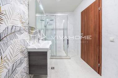 Продажба - Апартамент в Траката,  Варна