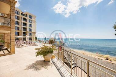 For sale - Apartment in k.k. Chayka,  Varna