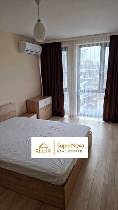 Închiriere - Apartament în Hristo Smirnenski,  Plovdiv