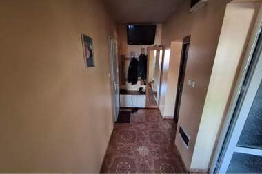 Vânzare - Apartament în Rodina 2,  Ruse
