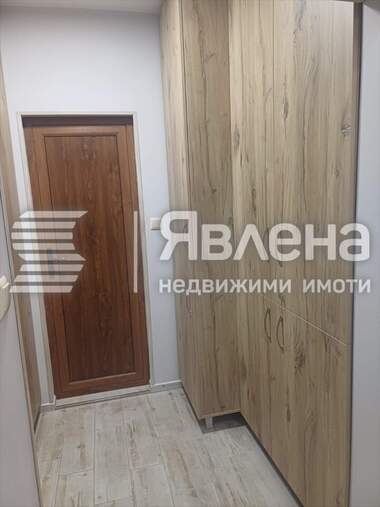 For sale - Apartment in Vazrajdane,  Burgas