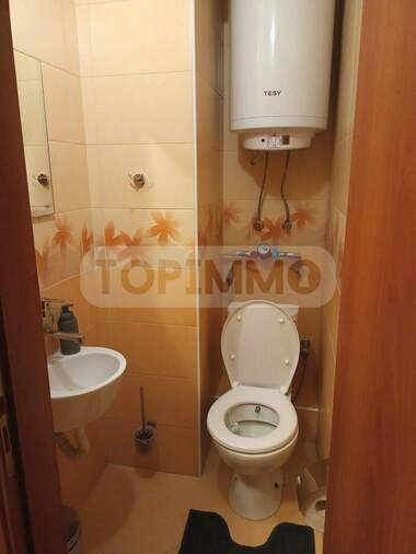 Închiriere - Apartament în VINS - Ceerven ploștiad,  Varna