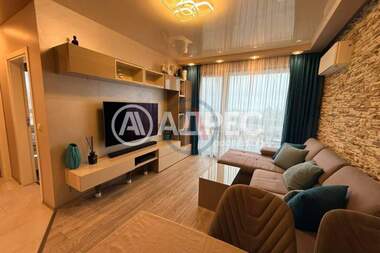 Продажба - Апартамент в Траката,  Варна