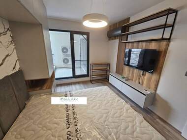 Verkauf - Wohnung in Mladejki halm,  Plowdiw