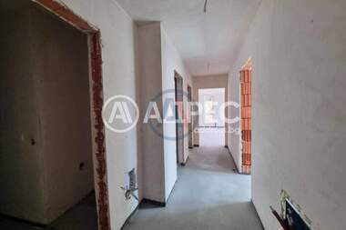 Продажа - Квартира в Дружба-1,  София