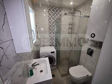 Închiriere - Apartament în Center,  Varna