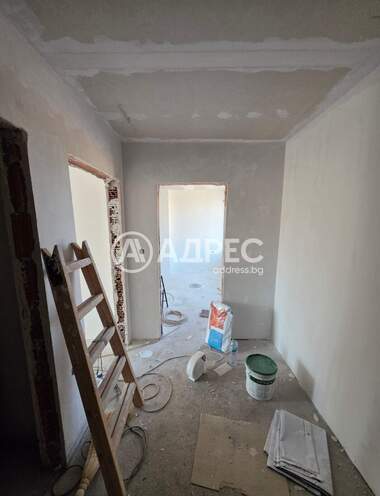 Verkauf - Wohnung in Buzludja,  Weliko Tarnowo